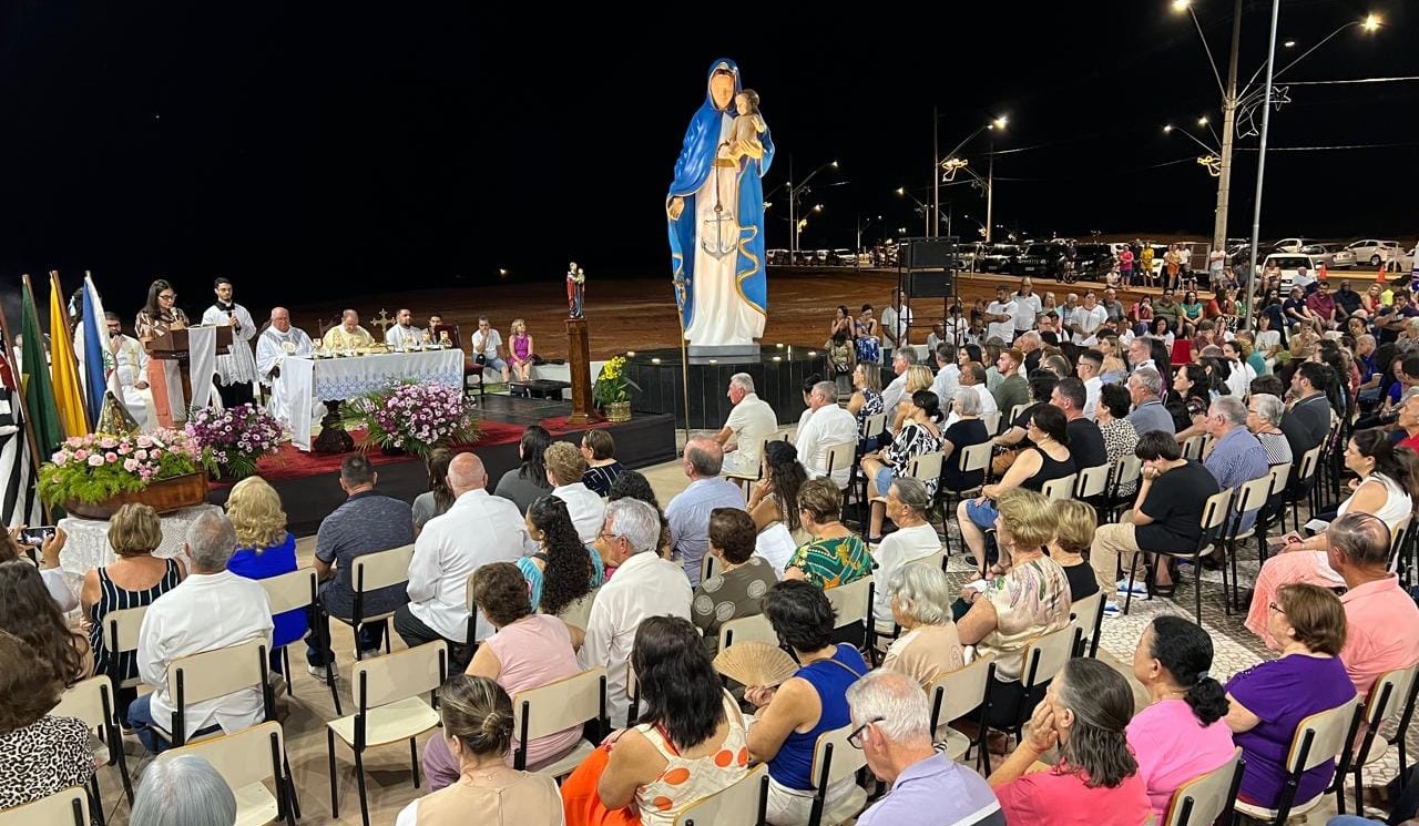 UMA NOITE HISTÓRICA PARA A COMUNIDADE CATÓLICA DE BARRA BONITA