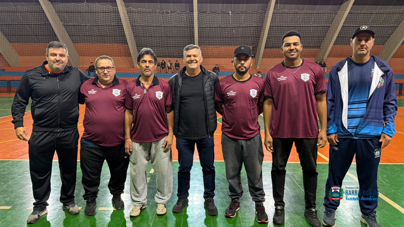 CAMPEONATO MUNICIPAL DE FUTSAL 2026 COMEÇA COM 26 GOLS E GINÁSIO CHEIO