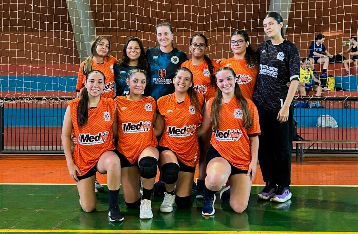 DUPLA CLASSIFICAÇÃO: HANDEBOL AVANÇA À FASE ESTADUAL DOS JOGOS DA JUVENTUDE