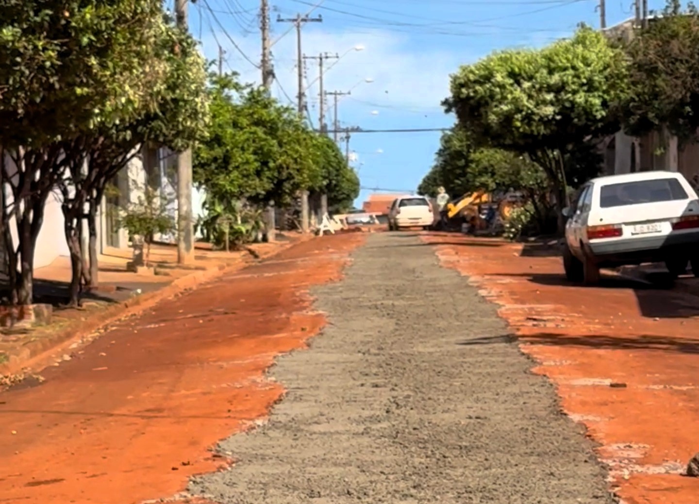 PREFEITURA VAI REALIZAR CORREÇÃO DO PAVIMENTO ASFÁLTICO APÓS OBRAS DE DRENAGEM NO SONHO NOSSO