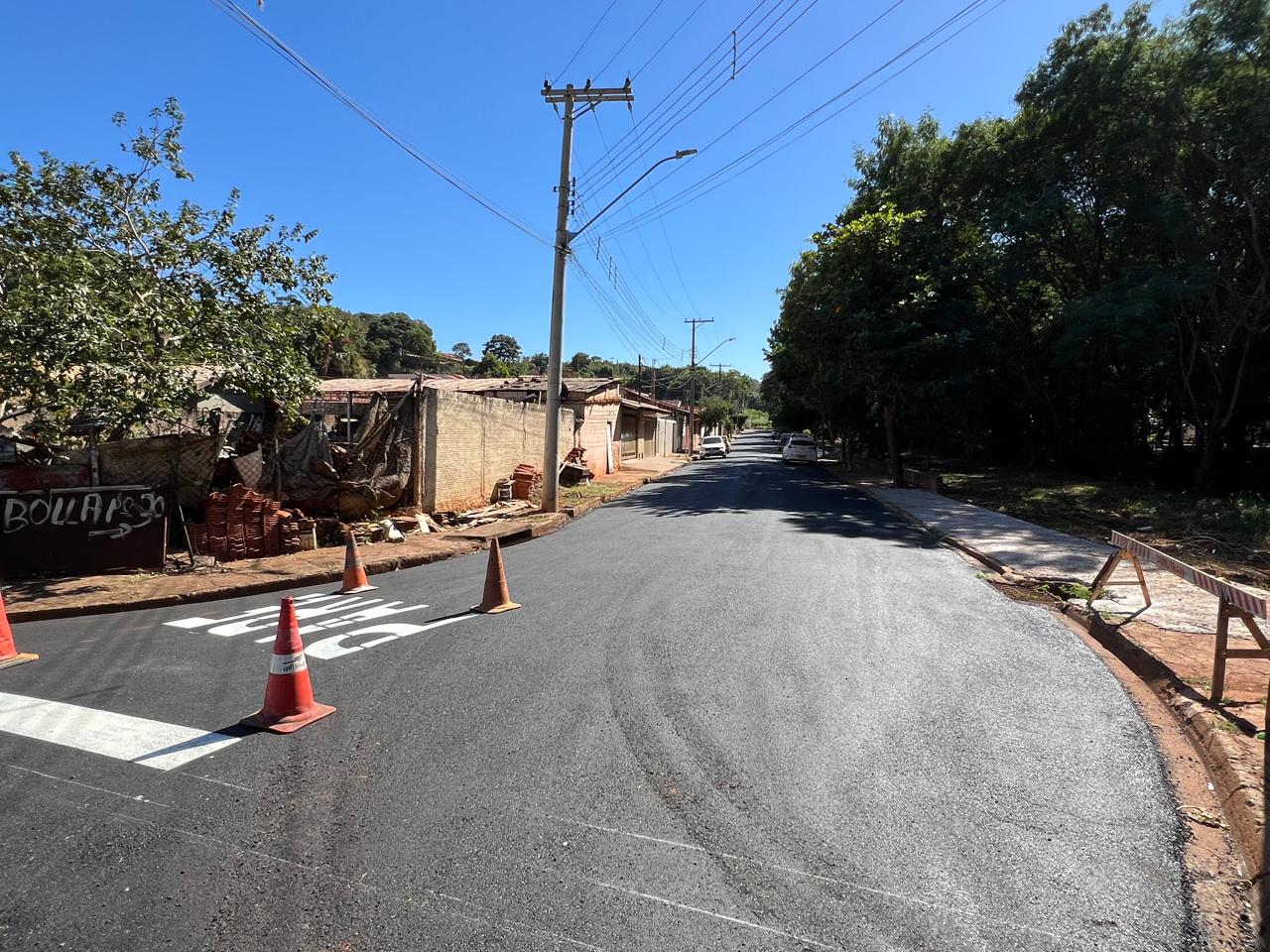 PREFEITURA DE BARRA BONITA CONCLUI RECUPERAÇÃO E RECAPEAMENTO DE DIVERSAS RUAS DA CIDADE