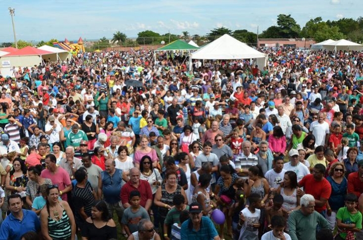 15 mil pessoas devem passar pela Festa do Trabalhador em Barra Bonita
